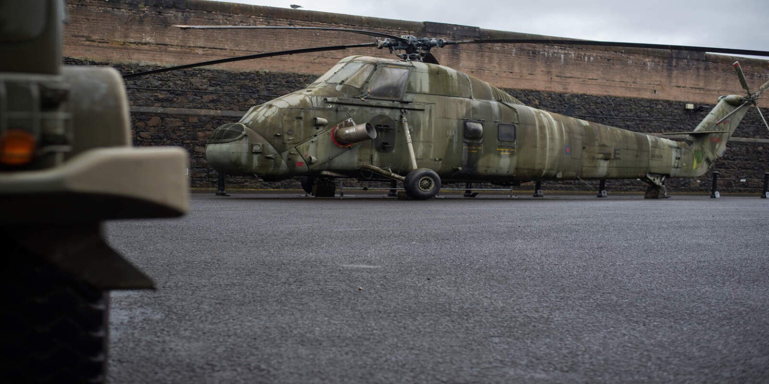 Luxury Belfast City and Titanic Day Tour